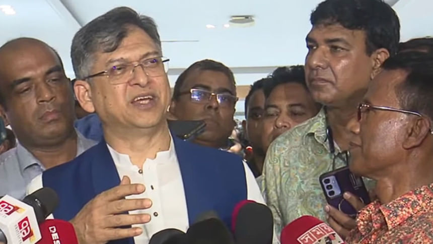 ঐকমত্য কমিশন নিষ্কৃতি পেতে কিছু সুপারিশ দিয়ে কাজ শেষ করতে চেয়েছে: সালাহউদ্দিন