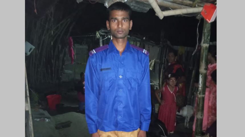 ‘মব ভিকটিম’ প্রদীপের ছেলে দুলাল রবিদাস চাকরি পেলেন গ্রামপুলিশে