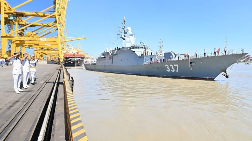 শুভেচ্ছা সফরে চট্টগ্রামে পৌঁছেছে রাশিয়ার নৌবাহিনীর জাহাজ ‘গ্রেমেয়াশচি’