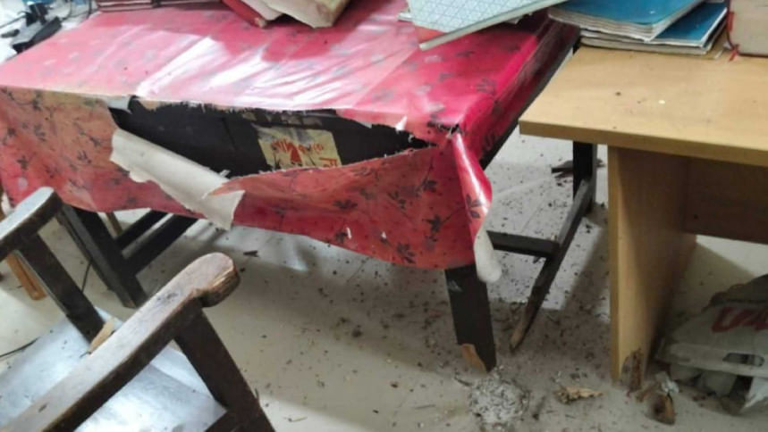 কোটালীপাড়া থানায় ককটেল হামলায় ৩ পুলিশ সদস্য আহত