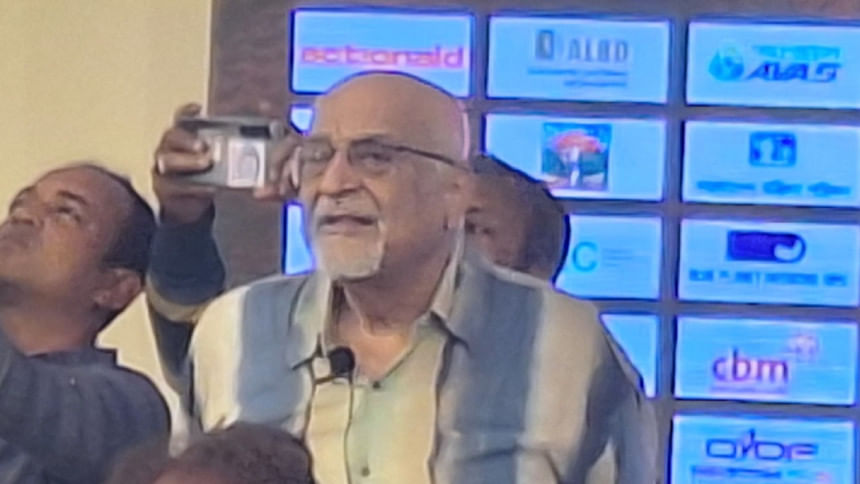 ‘চামচা পুঁজিবাদ’ ভেঙে সংস্কার করতে হবে: দেবপ্রিয় ভট্টাচার্য