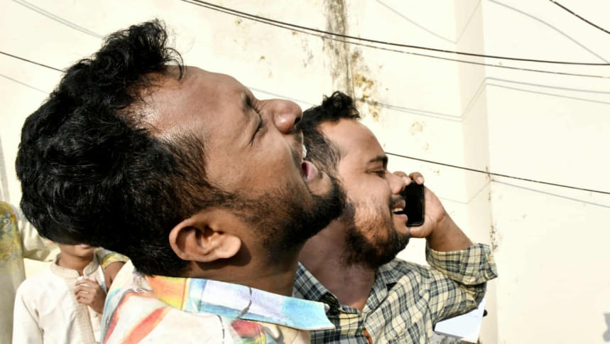 ভূমিকম্পে মৃত্যু বেড়ে ১০