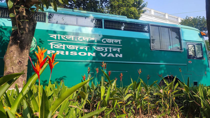 ট্রাইব্যুনালে বিজিবির ২ সাবেক কর্মকর্তা