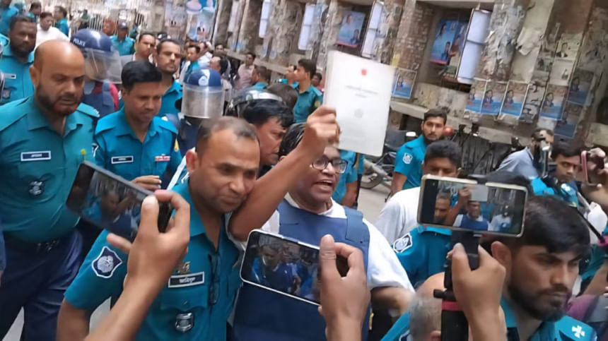 জামিন পেলেন ঢাবি অধ্যাপক শেখ হাফিজুর রহমান কার্জন