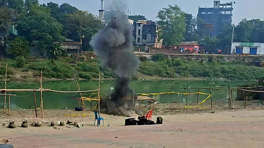 ফরিদপুরে নিষ্ক্রিয় করা হলো ‘রিমোট কন্ট্রোল বোমা’