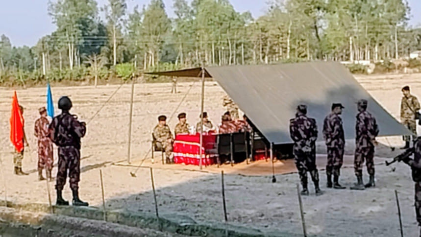 ফুলবাড়ী সীমান্তে সড়ক প্রশস্ত করা হয়েছে কি না যাচাই করবে বিজিবি