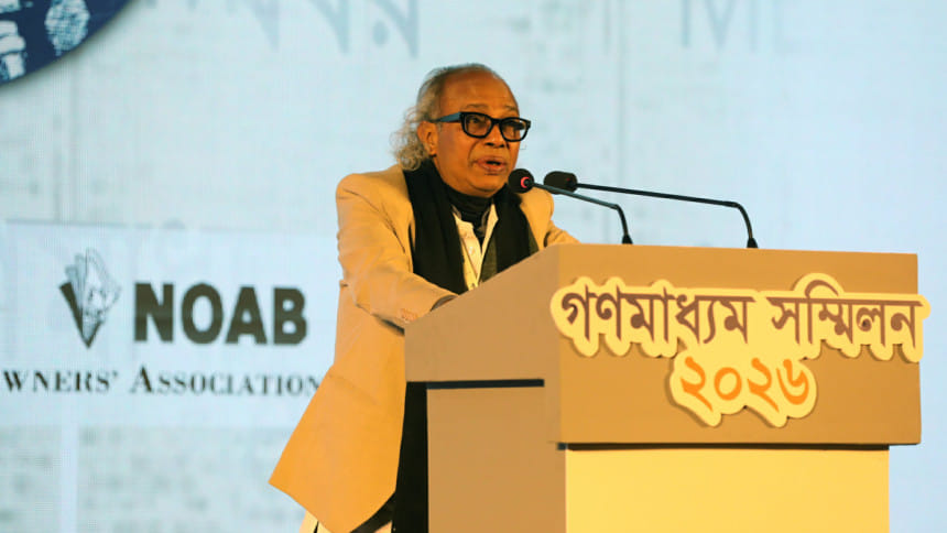 সাংবাদিকদের জীবন্ত পুড়িয়ে মারার চেষ্টা মধ্যযুগীয় বর্বরতার বহিঃপ্রকাশ: নূরুল কবীর