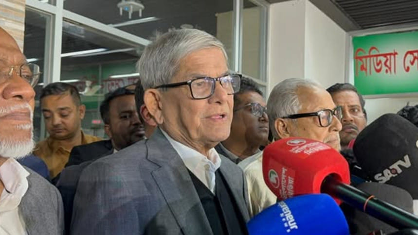 একটি দল প্রার্থীদের জেতাতে ভোটারদের ঢাকায় অন্তর্ভুক্ত করছে: মির্জা ফখরুল