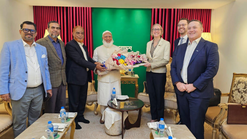জামায়াত আমিরের সঙ্গে ব্রিটিশ রাষ্ট্রদূতের সাক্ষাৎ