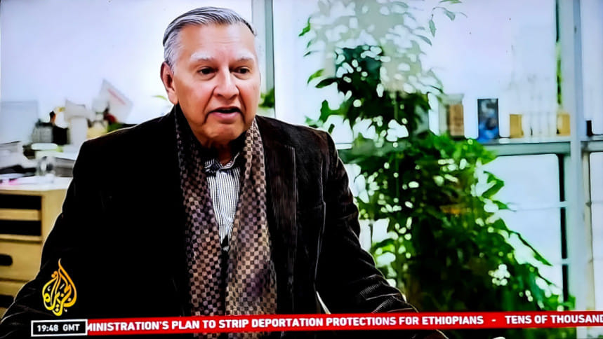 /article/বাংলাদেশে সাংবাদিকতা সর্বগ্রাসী আতঙ্কের মধ্য দিয়ে যাচ্ছে: আল জাজিরাকে মাহফুজ আনাম