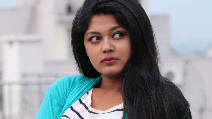 মৌসুমী হামিদ মৌসুমী হামিদ