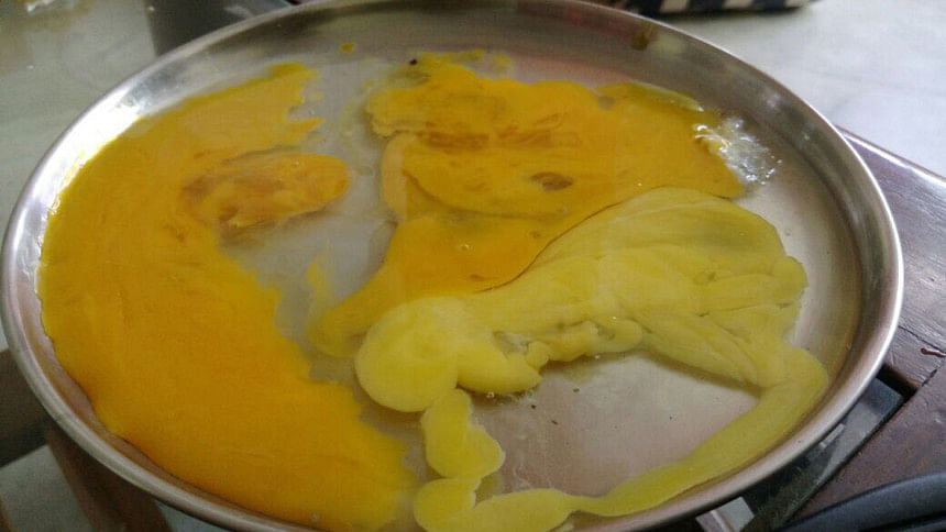 Plastic-egg-2 Plastic-egg-2
