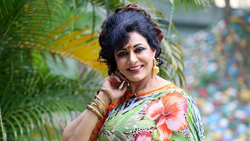 ৩ মার্চ মুক্তি পাচ্ছে রোজিনা পরিচালিত প্রথম সিনেমা রোজিনা, ফিরে দেখা,