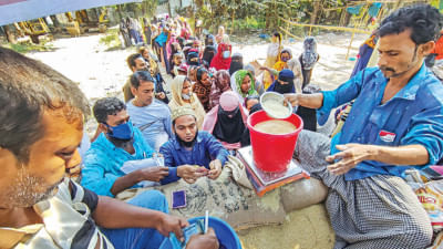 মূল্যস্ফীতির চাপে দেশবাসী জর্জরিত। ছবি: স্টার ফাইল ফটো