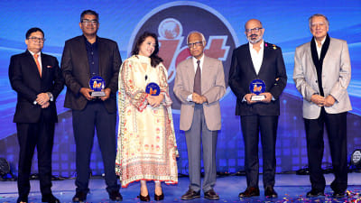 ব্র্যাক ব্যাংক–দ্য ডেইলি স্টার আইসিটি অ্যাওয়ার্ড পেলেন ৩ ব্যক্তি ও ৪ প্রতিষ্ঠান