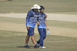 Mominul Haque & Russell Domingo 