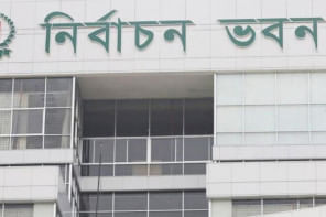 এনআইডি সেবা হাতে রাখতে ইসি কর্মকর্তাদের কর্মবিরতির হুমকি এনআইডি সেবা হাতে রাখতে ইসি কর্মকর্তাদের কর্মবিরতির হুমকি