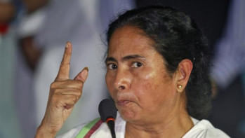 পশ্চিমবঙ্গের মুখ্যমন্ত্রী মমতা বন্দ্যোপাধ্যায়। ফাইল ছবি: রয়টার্স