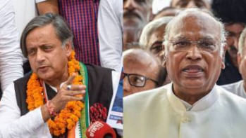 ভারতের কংগ্রেস দলের সভাপতি পদের জন্য লড়ছেন শশী থারুর (বাঁয়ে) ও মল্লিকার্জুন খাড়গে (ডানে)। ছবি: বাসস  ভারতের কংগ্রেস দলের সভাপতি পদের জন্য লড়ছেন শশী থারুর (বাঁয়ে) ও মল্লিকার্জুন খাড়গে (ডানে)। ছবি: বাসস