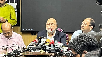 ত্রাণ প্রতিমন্ত্রী ত্রাণ প্রতিমন্ত্রী