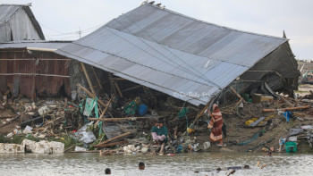 বিধ্বস্ত