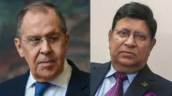 এ কে আব্দুল মোমেন