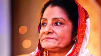 থাইল্যান্ডে চিকিৎসা : দেশে ফিরেছেন রওশন এরশাদ