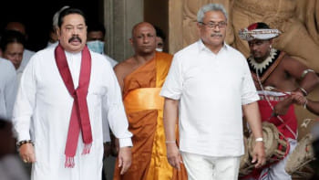 কানাডা শ্রীলংকার ৪ শীর্ষ কর্মকর্তার বিরুদ্ধে বিধিনিষেধ আরোপ করেছে, যাদের মধ্যে আছেন সাবেক প্রেসিডেন্ট মাহিন্দা ও গোতাবায়া রাজাপাকসে। ফাইল ছবি: রয়টার্স