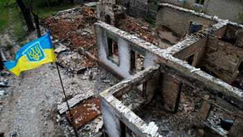 ১ বছরের আগ্রাসনে ইউক্রেন ব্যাপক ধ্বংসযজ্ঞের মুখোমুখি হয়েছে। ছবি: রয়টার্স