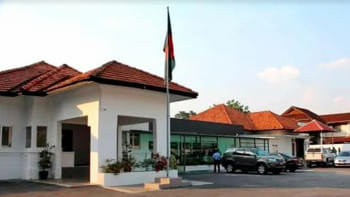 মালয়েশিয়ায় বাংলাদেশ হাইকমিশনে পাসপোর্টের আবেদন বেড়েছে