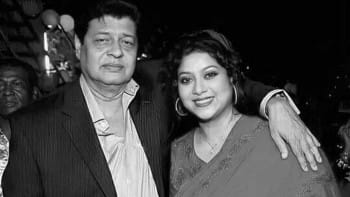 অস্ট্রেলিয়া থেকে নায়ক ফারুকের স্মৃতি লিখলেন শাবনূর