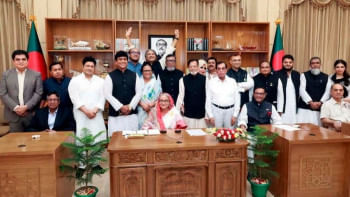 অন্য কেউ ক্ষমতায় আসলে উন্নয়ন, দেশ ধ্বংস হয়ে যাবে: শেখ হাসিনা