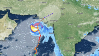 ১৩ জুন পাকিস্তানের স্থানীয় সময় দুপুর ১২টা বেজে ৫ মিনিটে 'বিপর্যয়ের' অবস্থান। ছবি: ডন