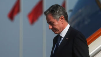 আজ রোববার বেইজিং পৌঁছান মার্কিন পররাষ্ট্রমন্ত্রী অ্যান্টনি ব্লিঙ্কেন। ছবি: রয়টার্স