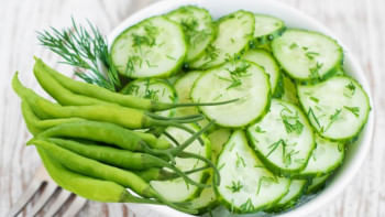 বি‌য়ের অনুষ্ঠা‌নে ‘কাঁচা মরিচ-সালাদ না দেওয়ায়’ সংঘ‌র্ষ, আহত ১৫