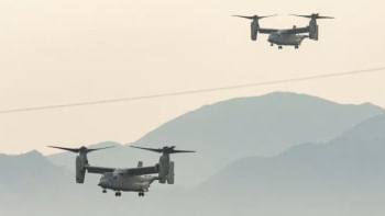 মার্কিন সামরিক উড়োজাহাজ অসপ্রে-২২। ফাইল ছবি: রয়টার্স