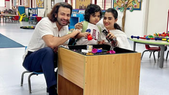 আইএসডি স্কুলে শবনম-বুবলির সঙ্গে সন্তান বীর। ছবি: বুবলির অফিশিয়াল ফেসবুক পোস্ট থেকে