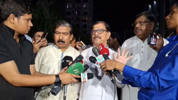 খালেদা জিয়া বলেছেন এই সরকারের অধীনে নির্বাচন করা যাবে না: মান্না খালেদা জিয়া বলেছেন এই সরকারের অধীনে নির্বাচন করা যাবে না: মান্না
