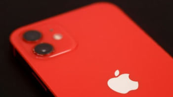 আইফোন ১২। ফাইল ছবি: রয়টার্স