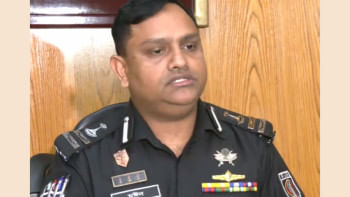 প্রধান বিচারপতির বাসভবনে হামলাকারীদের পরিচয় জানাল র্যাব প্রধান বিচারপতির বাসভবনে হামলাকারীদের পরিচয় জানাল র্যাব