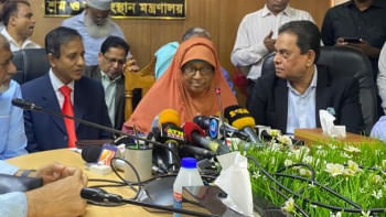 পোশাকশ্রমিকদের ন্যূনতম মজুরি পোশাকশ্রমিকদের ন্যূনতম মজুরি