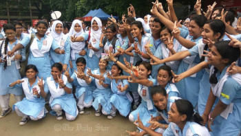 এইচএসসি ও সমমানের ফল সকাল ১১টায়, অনলাইন-মোবাইলে ফল জানার উপায় এইচএসসির ফল ২০২৩