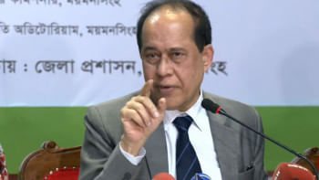 কেন্দ্রে বাইরে দেখবে ইসি, ভেতরের দায়িত্ব পোলিং এজেন্টদের: সিইসি