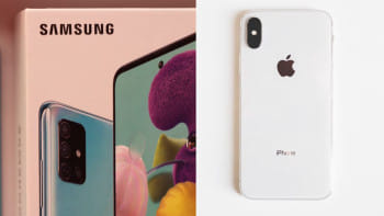 আইডিসির তথ্য অনুযায়ী, গত বছর অ্যাপল সারা বিশ্বে ২৩ কোটি ৪৬ লাখ ইউনিট স্মার্টফোন সরবরাহ করেছে, আর স্যামসাংয়ের ক্ষেত্রে এ সংখ্যাটি ২২ কোটি ৬৬ লাখ ইউনিট। ছবি: সংগৃহীত