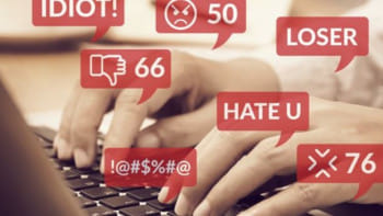 ফেসবুকে অপরিচিতদের পোস্টে বাজে কমেন্ট