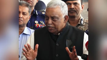 কারাগারে কোনো রাজবন্দি নেই, আছে বিএনপির অ্যাক্টিভিস্ট: স্বরাষ্ট্রমন্ত্রী