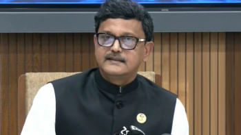জিম্মি ২৩ জনকে উদ্ধারে তৎপরতা চালাচ্ছে সরকার: নৌ প্রতিমন্ত্রী জিম্মি ২৩ জনকে উদ্ধারে তৎপরতা চালাচ্ছে সরকার: নৌ প্রতিমন্ত্রী