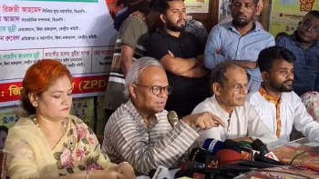 কয়েক বছর আগেও রাস্তা-ঘাটে এত ভিক্ষুক দেখিনি: রিজভী কয়েক বছর আগেও রাস্তা-ঘাটে এত ভিক্ষুক দেখিনি: রিজভী