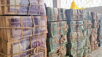 পাগলা মসজিদের দানবাক্সে সাড়ে ৭ ঘণ্টায় পাওয়া গেছে ৫ কোটি ১৯ লাখ টাকা