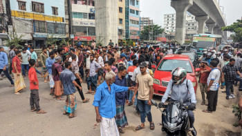 মিরপুরে সড়ক অবরোধ মিরপুরে সড়ক অবরোধ